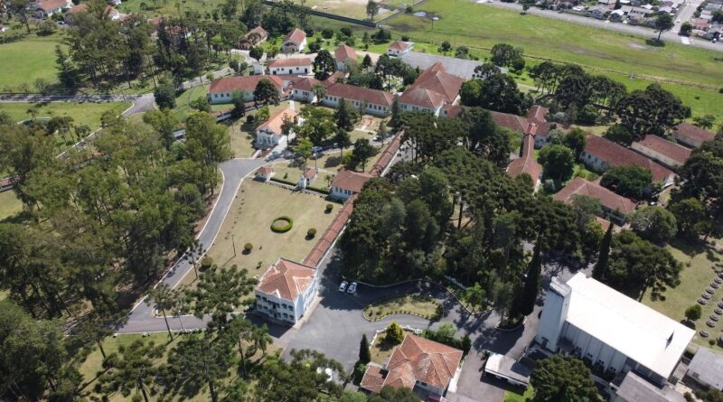 Hospital de Dermatologia do Paraná completa 100 anos com crescimento de 545% nos atendimentos Hospital de Dermatologia do Paraná completa 100 anos com crescimento de 545% nos atendimentos